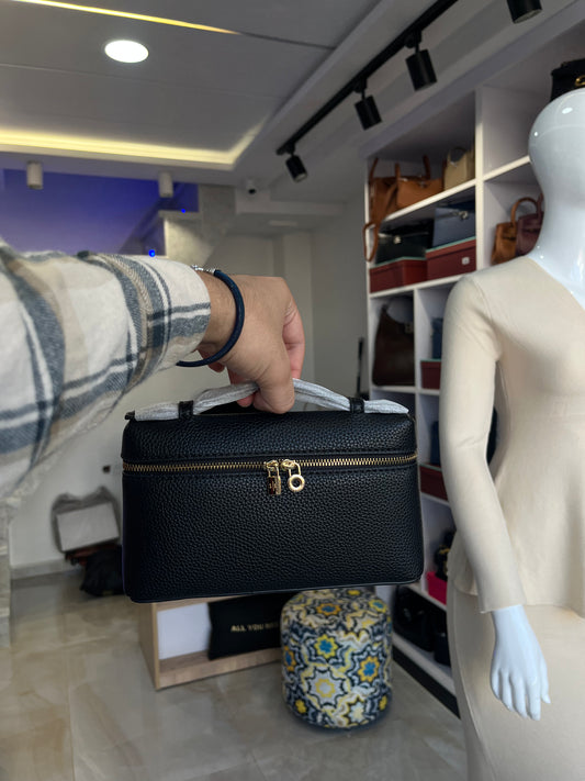 Sac L19 en cuir Loro Piana noir